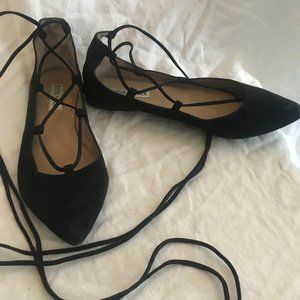 Steve Madden Lace-Up Pointed Flats (last call: 03/31)